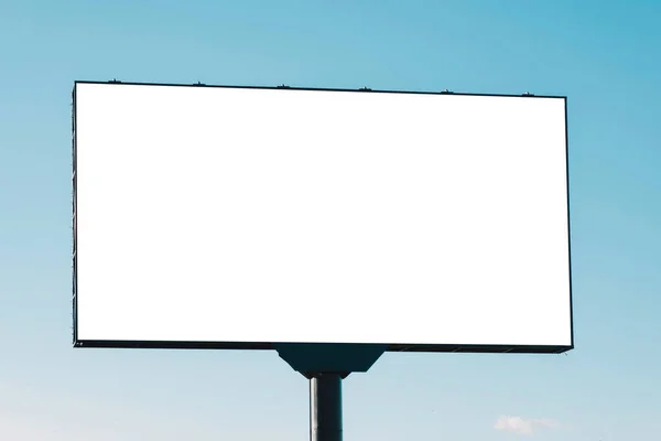 Large White Blank Billboard Outdoor Advertisement Information Board Blue Sky — Fotografia de Stock