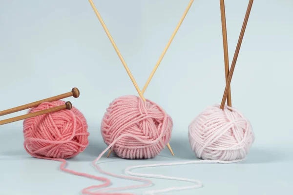 Three Yarn Balls Wooden Bamboo Knitting Needles Light Blue Background — Stock Photo, Image