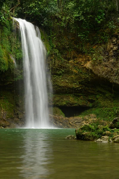 Rivière Nautique Paisiblement Sauvage Dans Pays Nord Américain Rivière Montagne — Photo