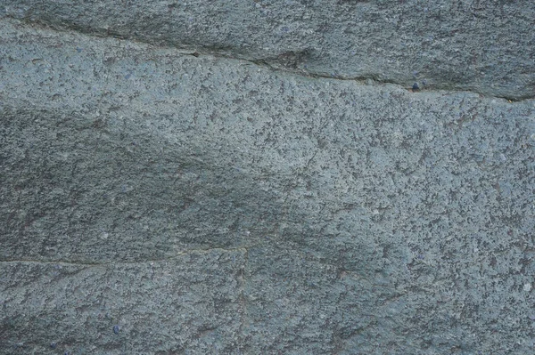 这张照片显示了这块石头的质地 石纹是粉红色的大理石 在加勒比海岛上的山上 在野外遇见了一块石头 石头的表面是光滑的 — 图库照片