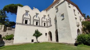 Ravello Campania, İtalya - 22 Eylül 2021: Villa Rufolo Sarayı Genel Bakış