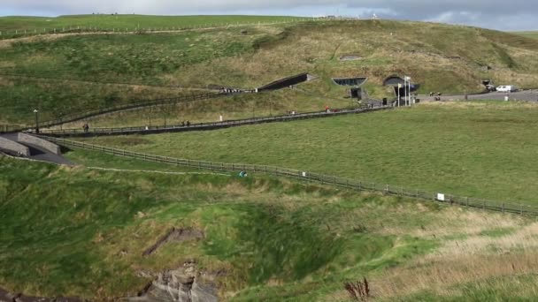 Doolin County Galway Rlanda Eylül 2021 Güney Patikasından Moher Ziyaretçi — Stok video