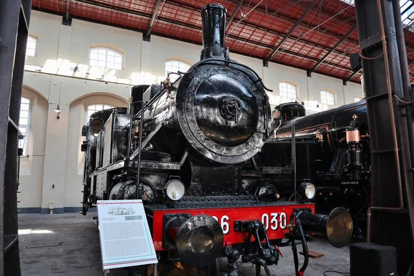Portici Campanie Italie Août 2021 Locomotives Vapeur Exposées Dans Pavillon — Photo