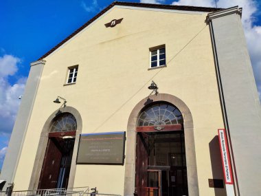 Portici, Campania, İtalya - 27 Ağustos 2021: Pietrarsa Ulusal Demiryolu Müzesi Pavilionları