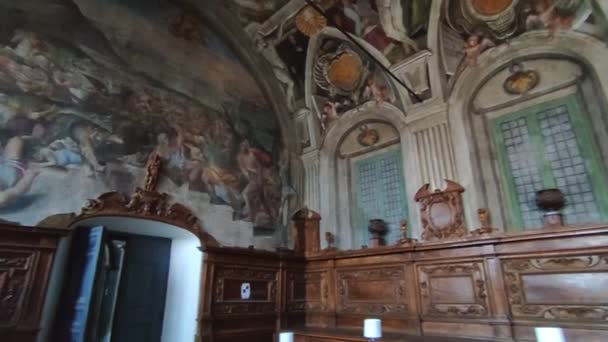 2021年12月30日 意大利那不勒斯 圣塞韦里诺与旧约壁画圣堂内部概览 由Onifrio Lione于1651年制作 — 图库视频影像