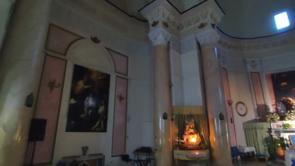 Napoli - Panoramica della Chiesa di Sant'Anna al Trivio — Video Stock