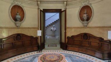 Napoli, Campania, İtalya - 28 Şubat 2022: Riviera di Chiaia 'daki 19. yüzyıl Villa Pignatelli' nin iç odaları
