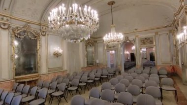 Napoli, Campania, İtalya - 28 Şubat 2022: Riviera di Chiaia 'daki 19. yüzyıl Villa Pignatelli' nin iç odaları