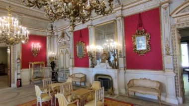 Napoli, Campania, İtalya - 28 Şubat 2022: Riviera di Chiaia 'daki 19. yüzyıl Villa Pignatelli' nin iç odaları
