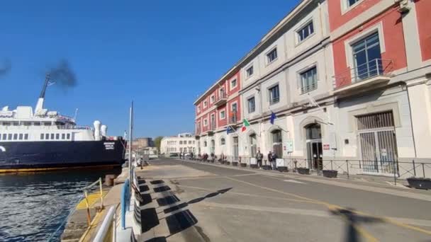 Nápoles Campania Itália Abril 2022 Panorama Terminal Balsas Calata Porta — Vídeo de Stock