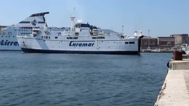 Naples Campania Italy April 2022 Accelerated Film Ferry Docking Calata — Vídeos de Stock