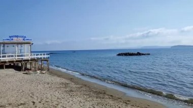 Ischia, Campania, İtalya - 14 Mayıs 2022 Via Pontano yakınlarındaki Pescatori Sahili