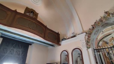 Forio, Campania, İtalya - 13 Mayıs 2022: 14. yüzyıl Santa Maria del Soccorso Kilisesi