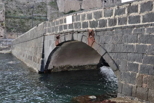 Ischia Campania Itália Maio 2022 Arco Ponte Aragonesa Penhasco Início — Fotografia de Stock