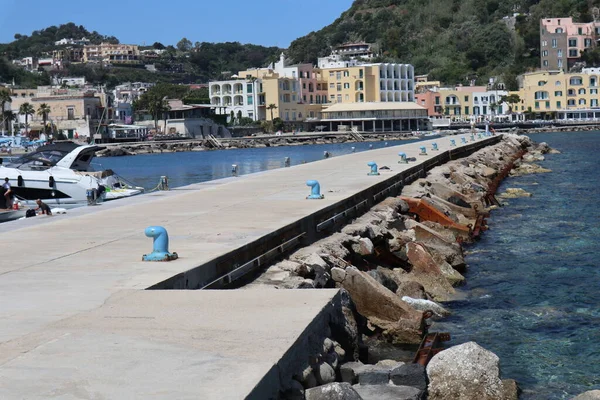 Lacco Ameno Kampanien Italien Mai 2022 Blick Auf Den Touristenhafen — Stockfoto