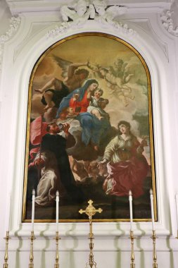 Ischia, Campania, İtalya - 13 Mayıs 2022 Via Mazzella 'daki 18. yüzyıl Kutsal Ruh Kilisesi