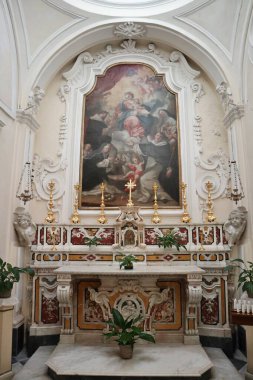 Anacapri, Campania, Italia 12 marzo 2022: Piazza Diaz 'da Interno della seicentesca Chiesa di Santa Sofia