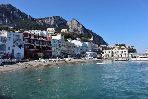 Capri Kampania Włochy Marca 2022 Poranne Spojrzenie Port Marina Grande — Zdjęcie stockowe