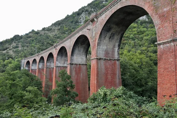 San Severino Campania Italië September 2022 Spoorbrug Mingardo Rivier Gebouwd — Stockfoto