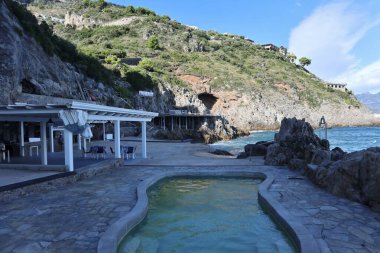 Conca dei Marini, Campania, İtalya - 1 Ekim 2022: Lido Capo di Conca Sonbaharda