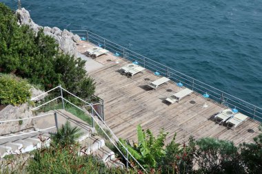 Conca dei Marini, Campania, İtalya - 1 Ekim 2022: Lido Capo di Conca Sonbaharda