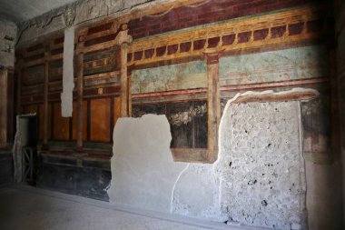 Pompeii, Campania, İtalya - 14 Ekim 2021: Eski Pompeii kentinin duvarlarının dışında yer alan bir Roma konutu olan Gizemler Villası 'nın İçi