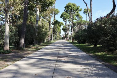 Pompeii, Campania, İtalya - 14 Ekim 2021: Viale delle Ginestre 'den Pompeii Arkeoloji Parkının Glimpse' si