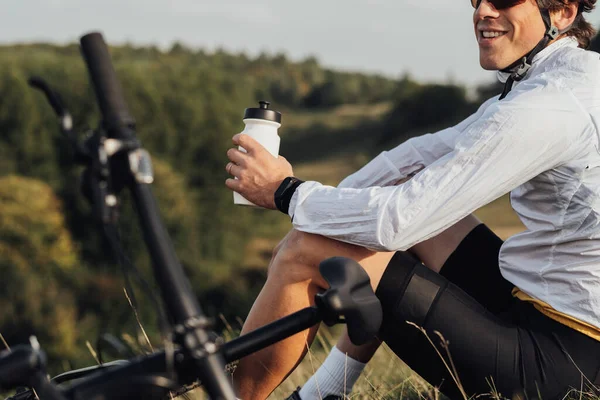 Professional Male Cyclist Drinking Water Bottle Man Sitting Bicycle His — Foto de Stock