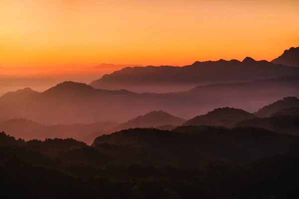 Beautiful Golden Sky Mountain Layers Morning National Park — Stock Photo, Image