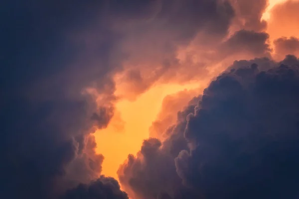 Beautiful Dramatic Sky Cumulus Clouds Sunset Natural Background — Stock Photo, Image