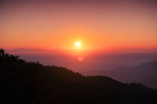 Beautiful View Sunrise Mountain Colorful Sky Tropical Rainforest National Park — Stock Photo, Image