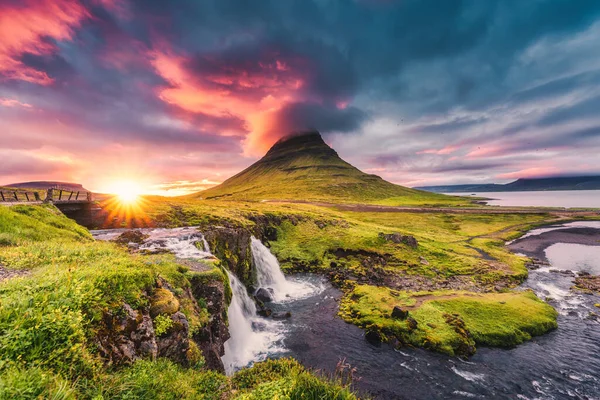 Fantastic Landscape Sunset Kirkjufell Mountain Kirkjufellsfoss Waterfall Colorful Pileus Cloud — Stock Fotó