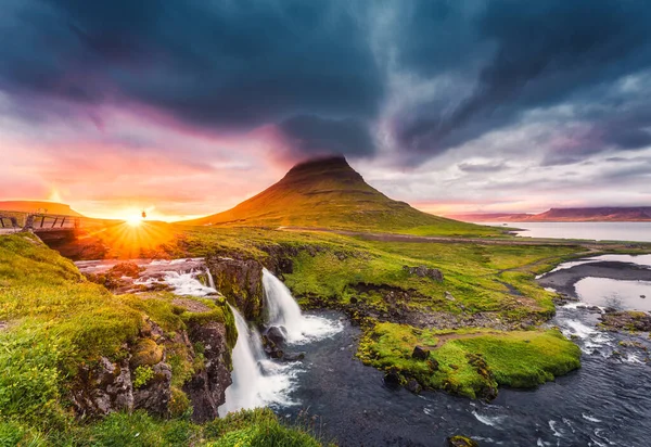 Fantastic Landscape Sunset Kirkjufell Mountain Kirkjufellsfoss Waterfall Colorful Pileus Cloud — Stock Fotó