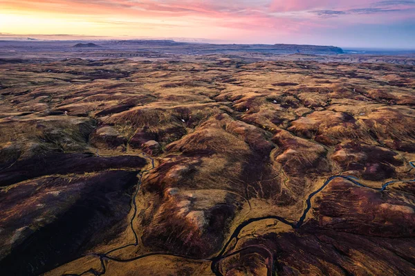 Luchtfoto Van Buitenaards Vulkanisch Lavaveld Gletsjerrivier Afgelegen Wildernis Zomer Ijslandse — Stockfoto