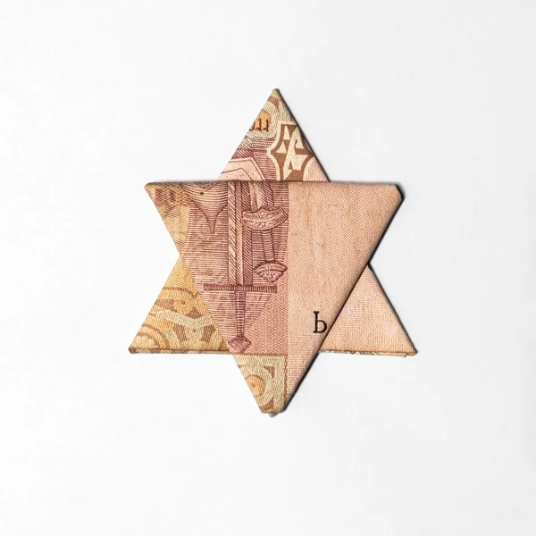 Davut 'un Yıldızı Ukrayna Hrivnia' sının kağıdından yapılmış.