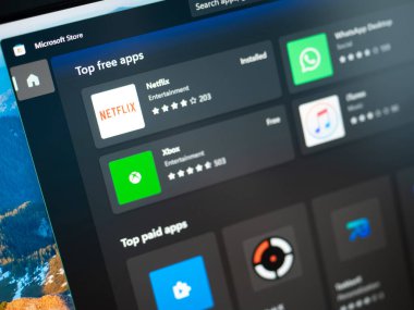 Galati, Romanya - 19 Haziran 2022: Microsoft Windows 11 Top free uygulamaları Temmuz 2022