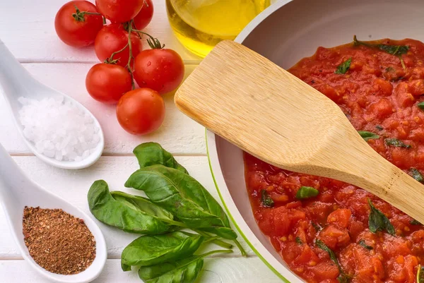 Frying Pan Tomato Paste Wooden Spatula Cherry Tomatoes Basil Leaves — Stock Photo, Image