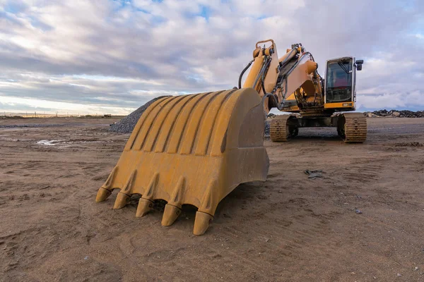 Een Grote Graafmachine Een Bouwplaats Stockfoto