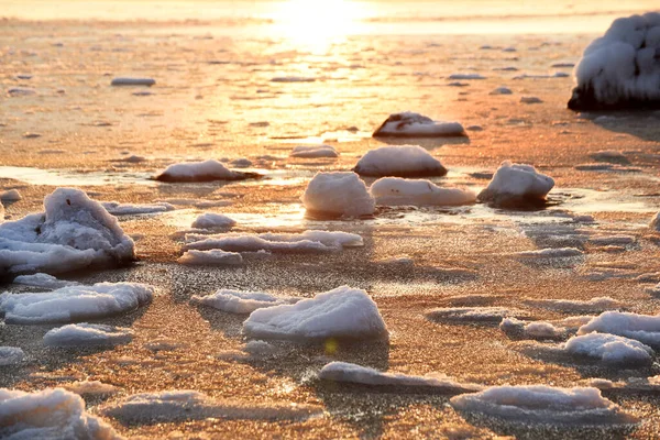 Mar Invierno Por Mañana Temprano Agua Congelada Piedras Amanecer Odessa —  Fotos de Stock