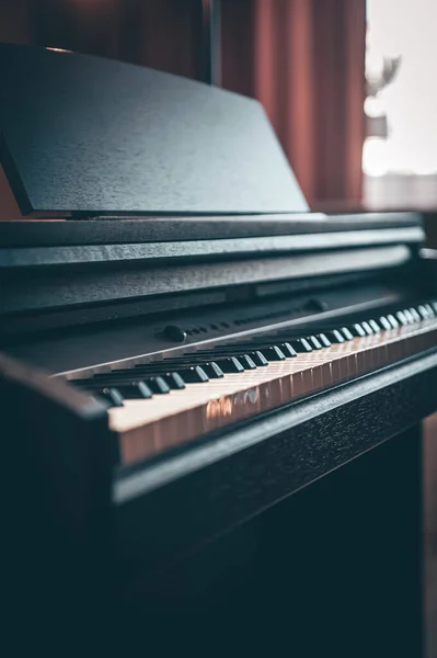 Electronic Piano Interior Room Blurred Background — Stockfoto