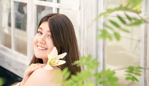 Portrait Tender Young Woman Summer Linen Dress Lily Flower Foliage — Stockfoto