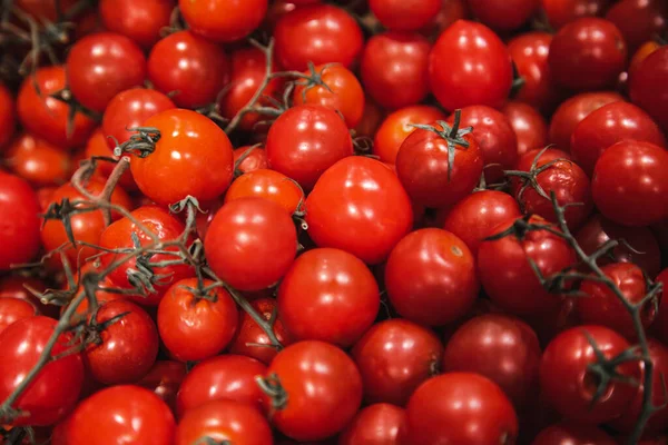 Close Small Red Tomatoes Supermarket Counter Selective Focus — Stock Photo, Image