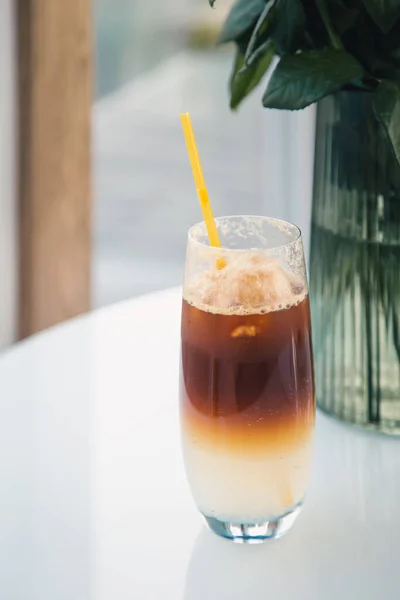 Coffee Cooling Drink Espresso Tonic Glass Yellow Drinking Straw — Foto Stock