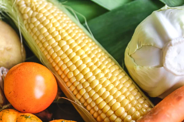 Natural Background Fresh Corn Closeup Other Vegetables Macro Shot — Stock Photo, Image