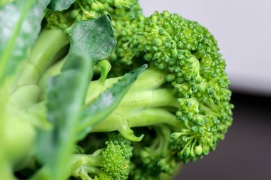 Doğal arka plan, brokoli lahanası yakın plan, doku makro çekim..