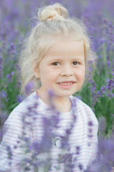 Little Beautiful Girl Bouquet Lavender Flowers Soft Focus Background — Stock fotografie