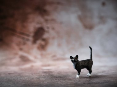 Schleich kedi figürünün fotoğrafını çek.