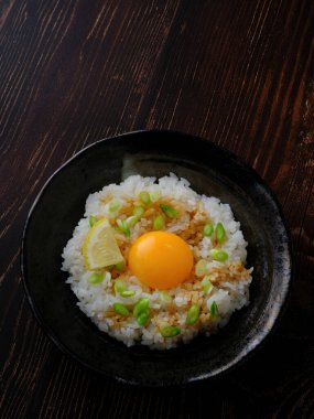 Japonya 'da çiğ yumurtalı pirinç