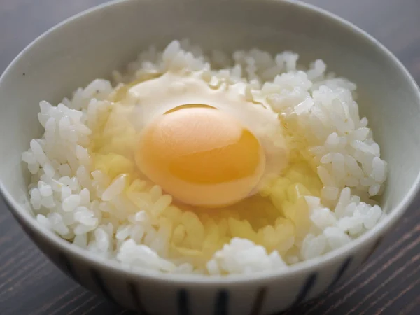 Nasi Dengan Telur Mentah Jepang — Stok Foto