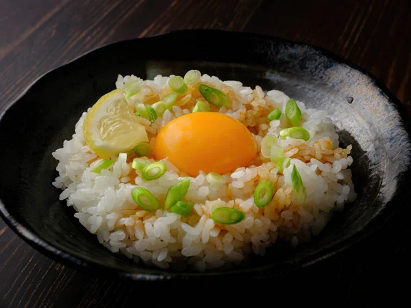 日本生鸡蛋大米 — 图库照片